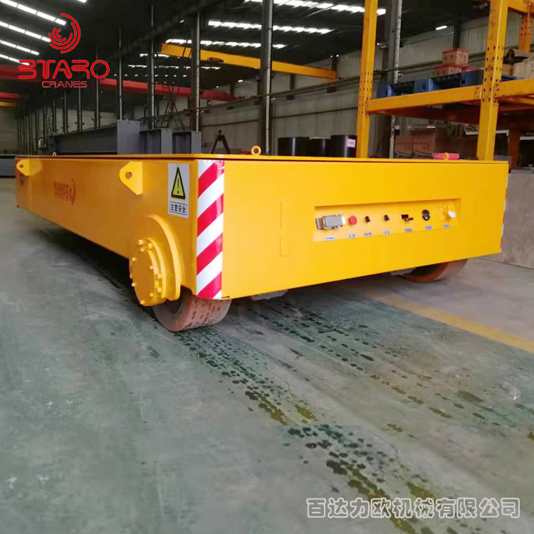 蓄電池?zé)o軌車